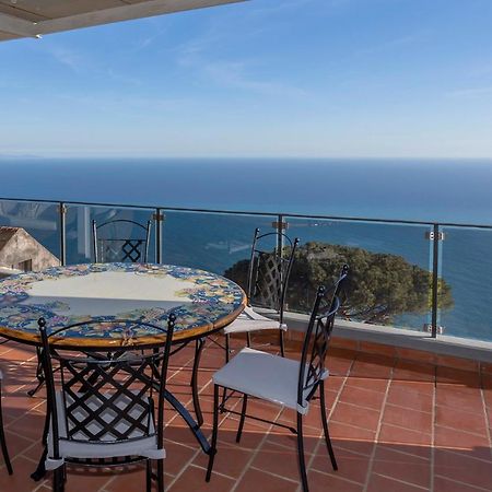 Domus Teresia - Amalfi Coast Appartement Furore Buitenkant foto