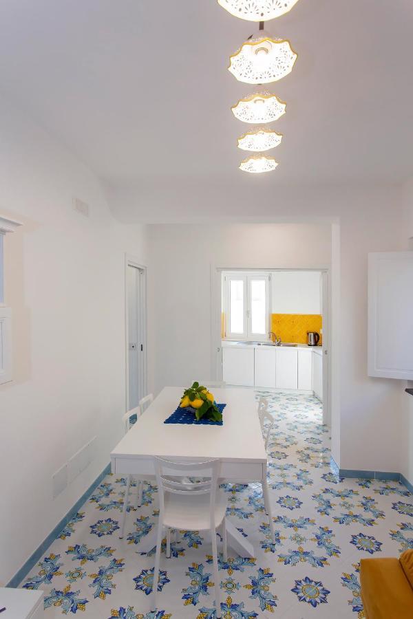 Domus Teresia - Amalfi Coast Appartement Furore Buitenkant foto
