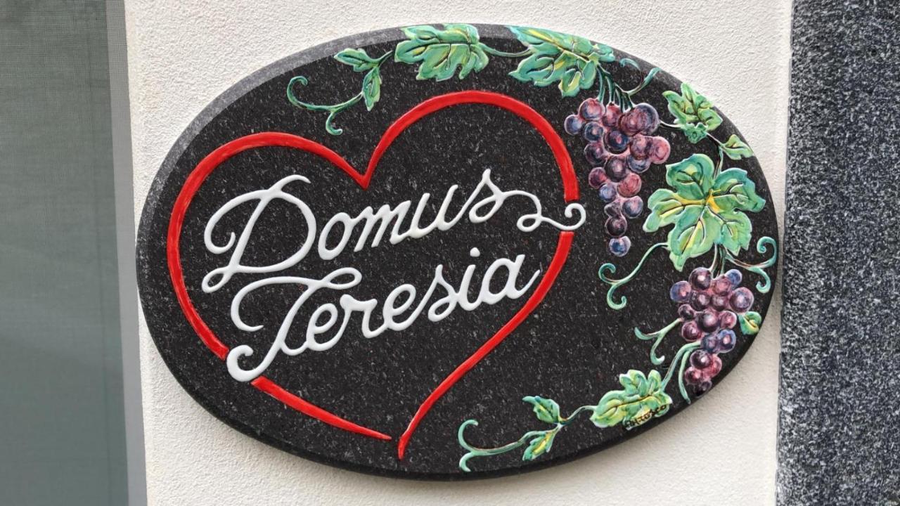Domus Teresia - Amalfi Coast Appartement Furore Buitenkant foto