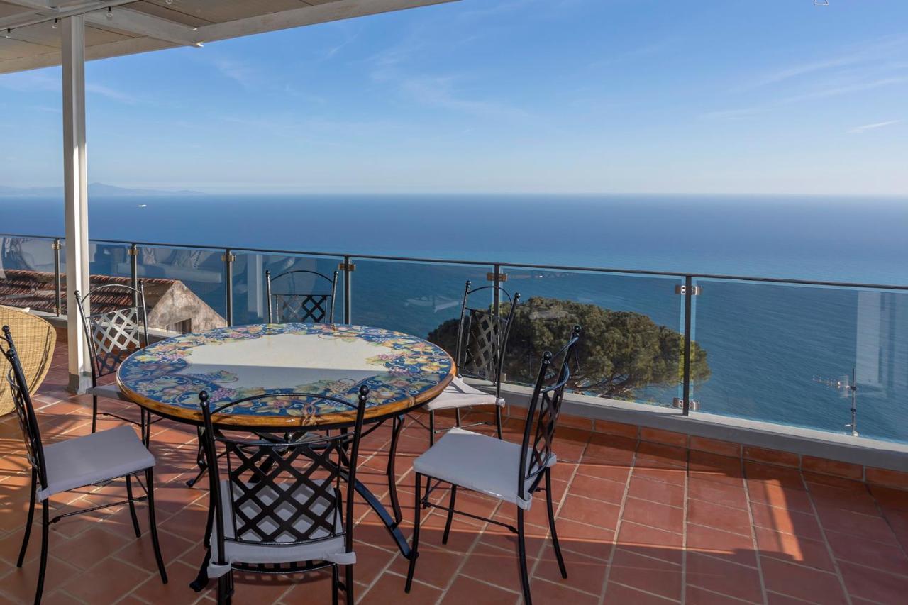 Domus Teresia - Amalfi Coast Appartement Furore Buitenkant foto
